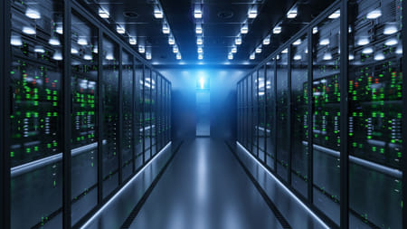 Hybrid Cloud Data Center Management